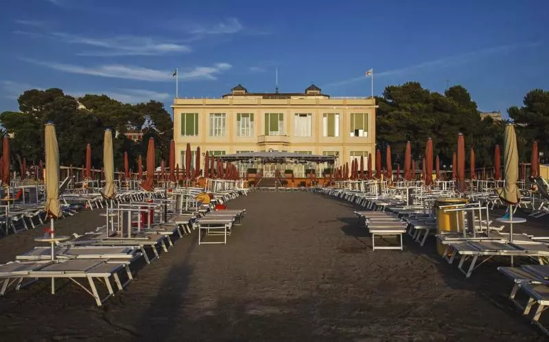 Suite Hotel Nettuno