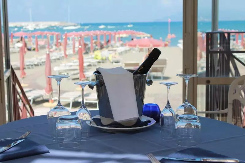 Suite Hotel Nettuno