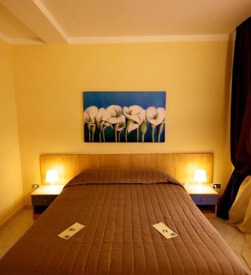 Отель Valentino