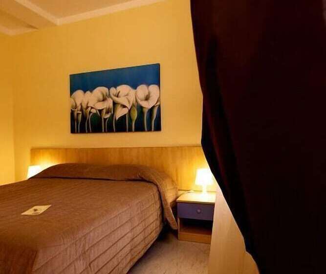 Отель Valentino