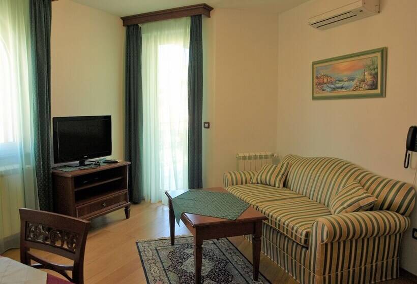 בית מלון כפרי Villa Armin