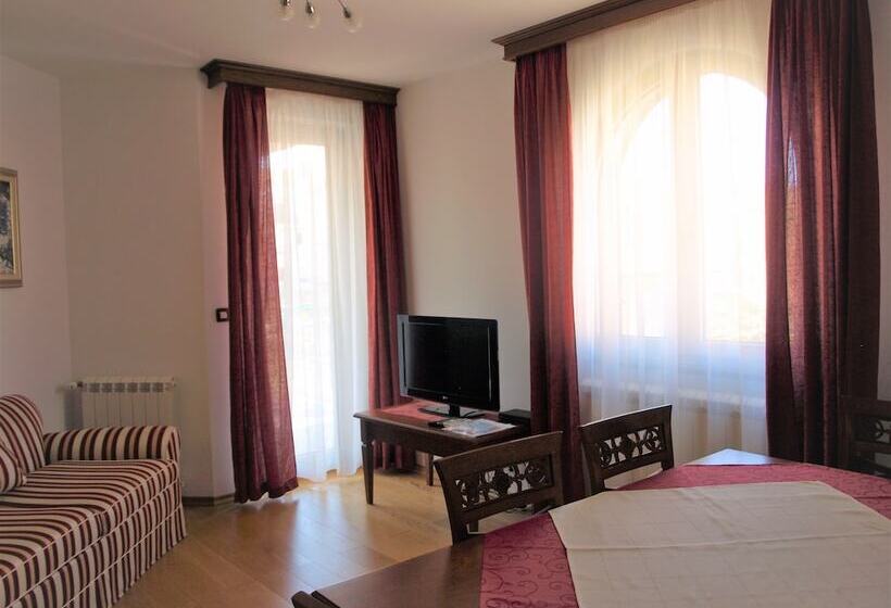 בית מלון כפרי Villa Armin