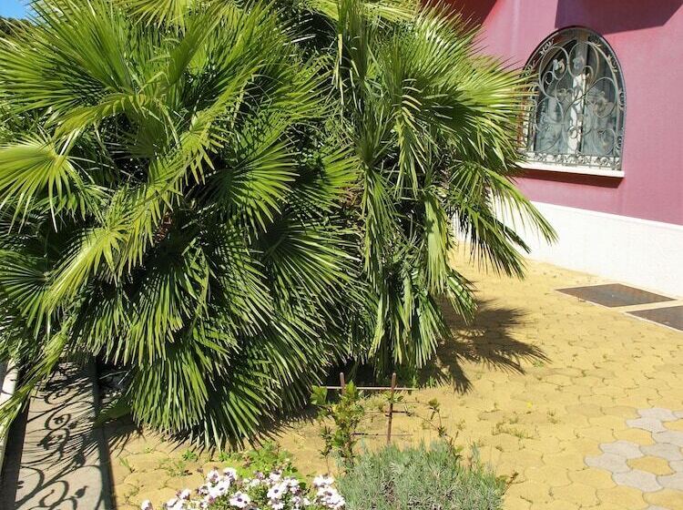 בית מלון כפרי Villa Armin