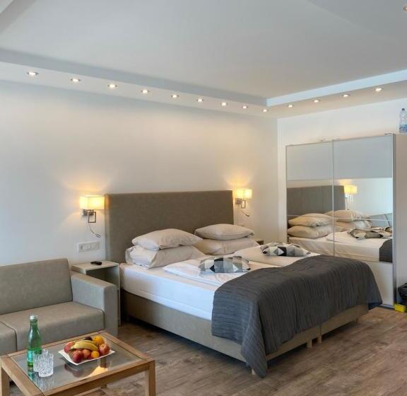 Promenaden Strandhotel Marolt Haupthaus