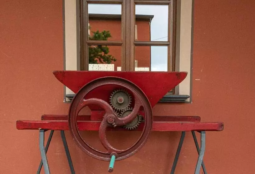 Hotelli Albergo La Luna