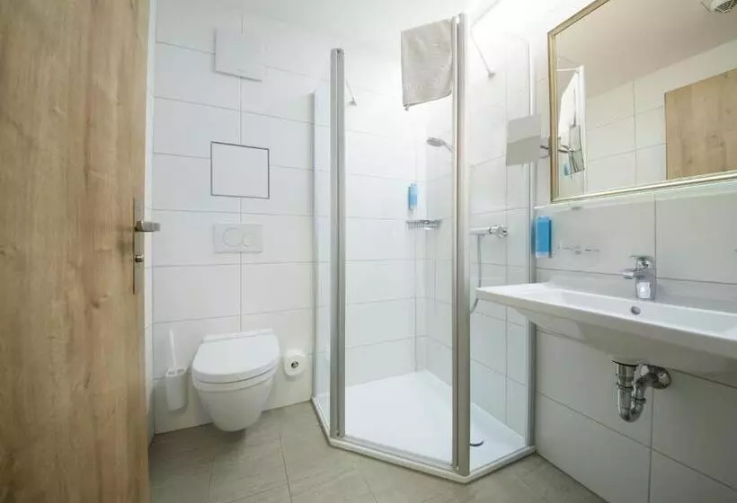 Gasthof   Hotel Zur Post