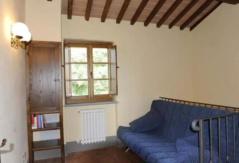 هتل La Casa Nova