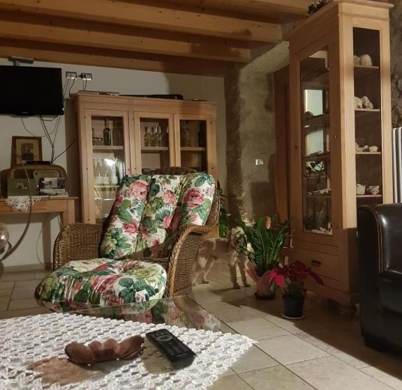 酒店 Appartamenti Camere Masi Brenta