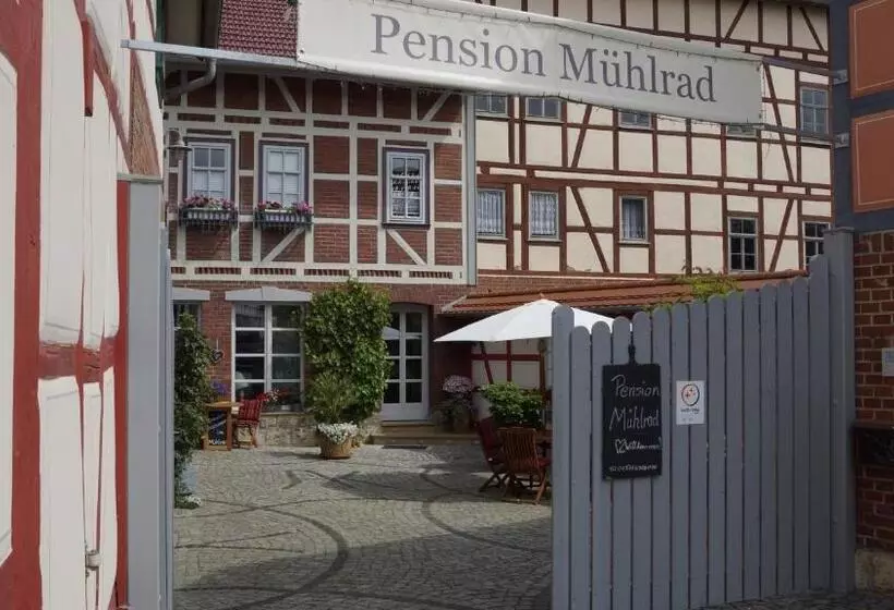 ホテル Pension Mühlrad