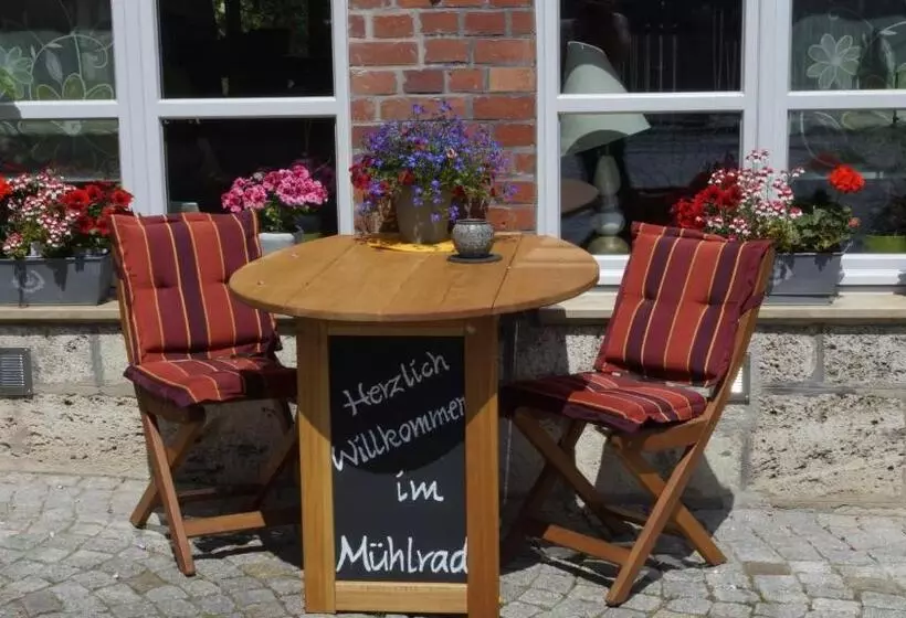ホテル Pension Mühlrad