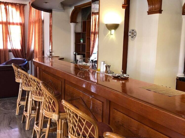 فندق Regina Corfu