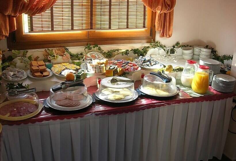 فندق Regina Corfu