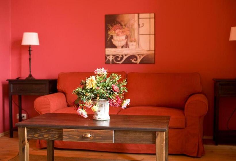 فندق Zum Hauenden Schwein