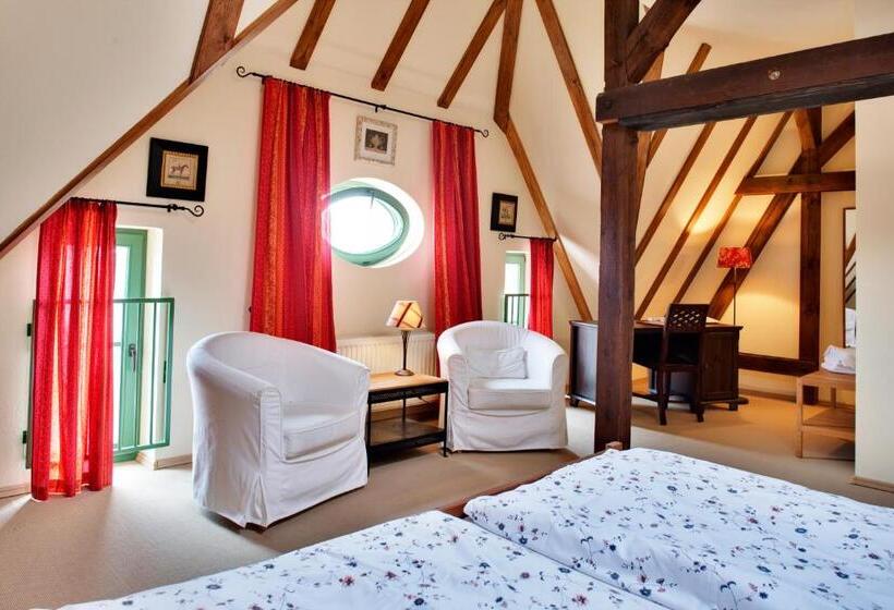 فندق Zum Hauenden Schwein