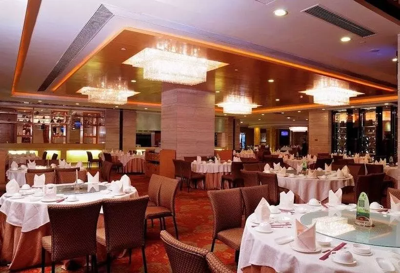 Hotelli Eurasia International