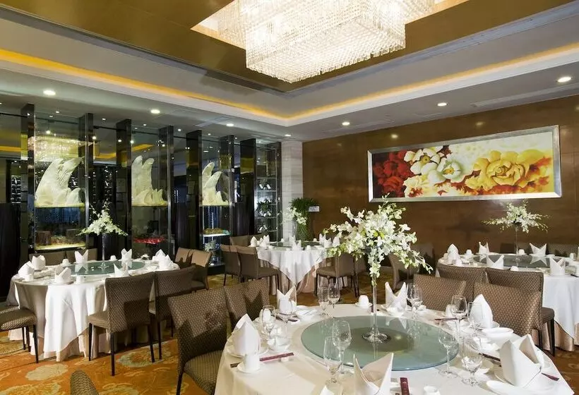 Hotelli Eurasia International