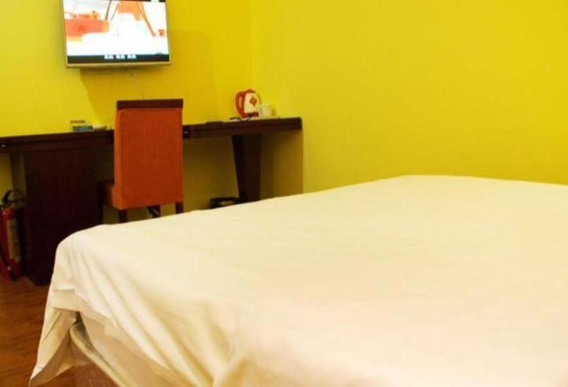 בית מלון כפרי Eurasia International