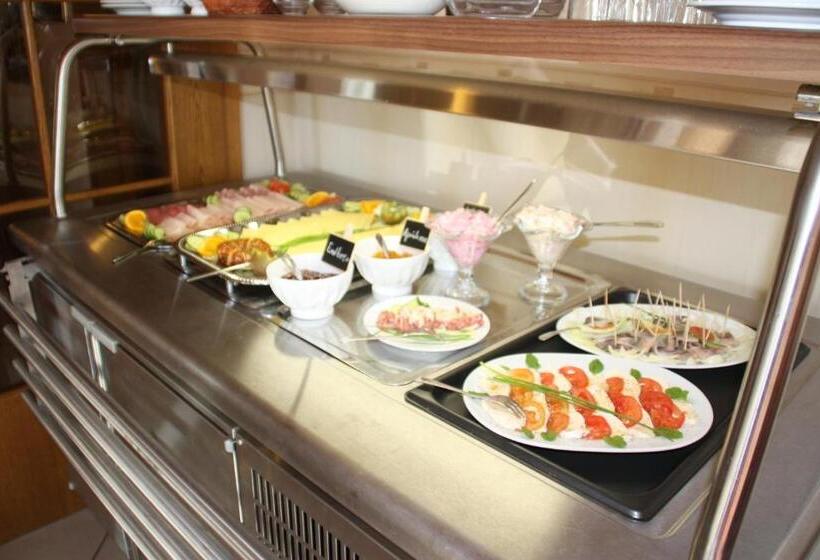 ホテル Landhaus Riedel