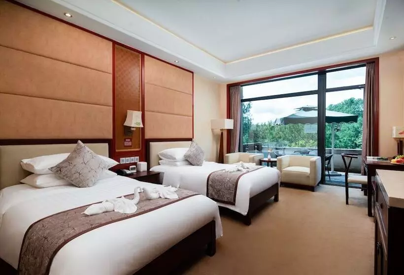 ホテル New Century Resort & Spa Puer