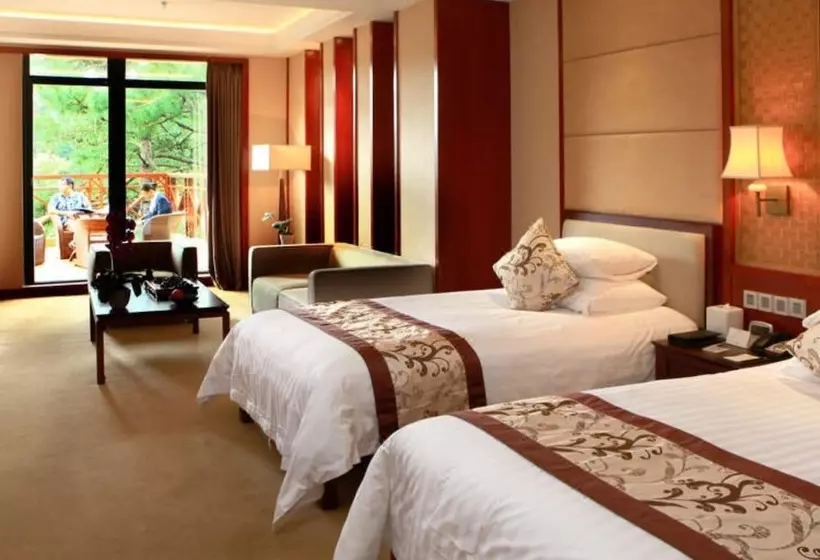 ホテル New Century Resort & Spa Puer