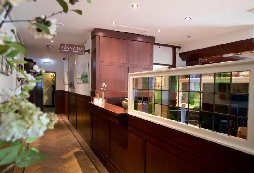 ホテル Restaurant St. Lambert