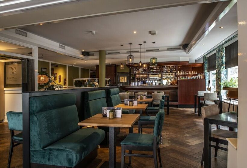 ホテル Restaurant St. Lambert