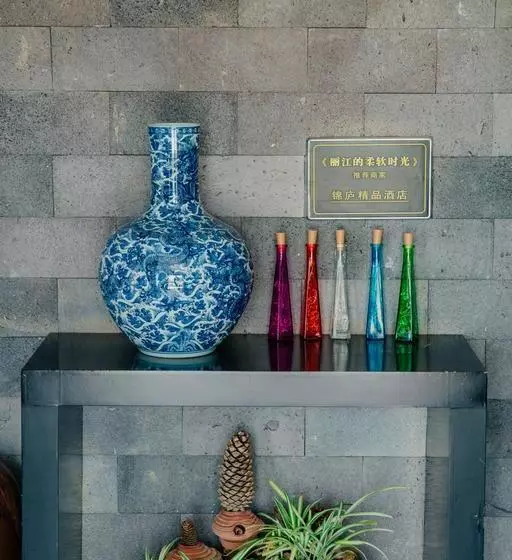 Hotelli Lijiang Lu House Boutique
