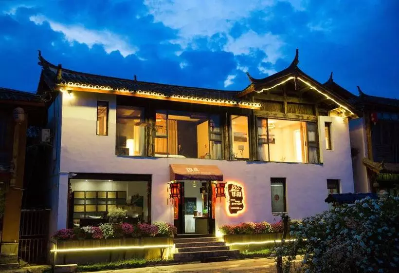 Hotelli Lijiang Lu House Boutique