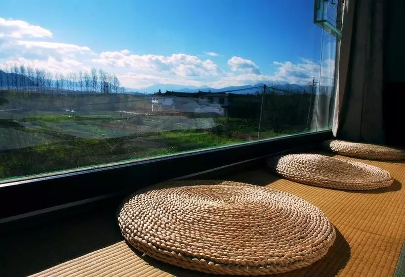 Hotelli Lijiang Lu House Boutique