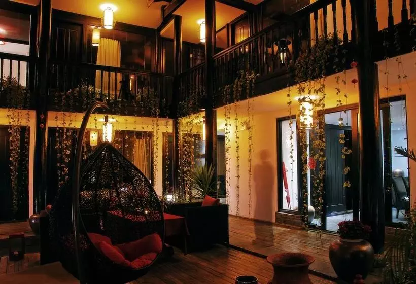 Hotelli Lijiang Lu House Boutique