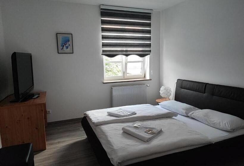 çınar Hirsch Hotel & Restaurant