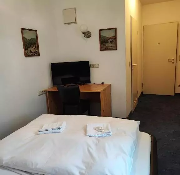çınar Hirsch Hotel & Restaurant