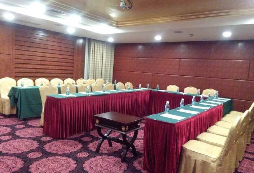 Hna New World Hotel Danzhou