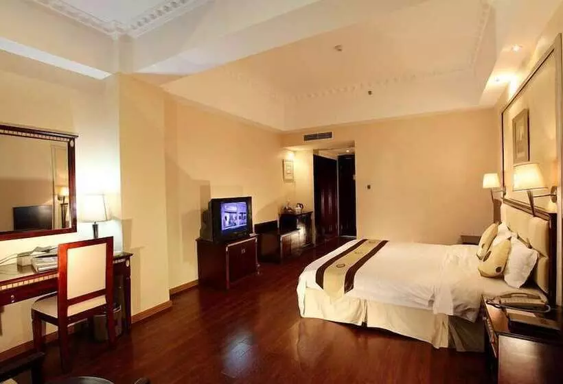 Hna New World Hotel Danzhou