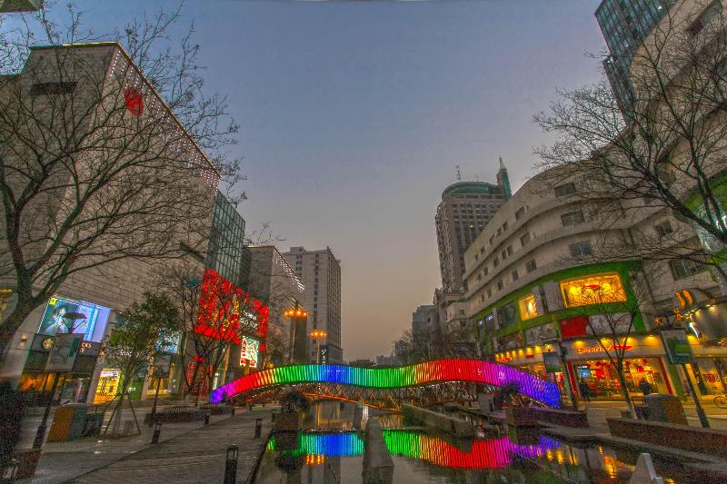 فندق Hanting Suzhou Sanxiang Plaza Metro Station