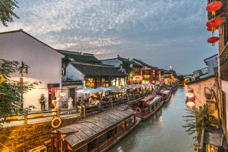 فندق Hanting Suzhou Sanxiang Plaza Metro Station