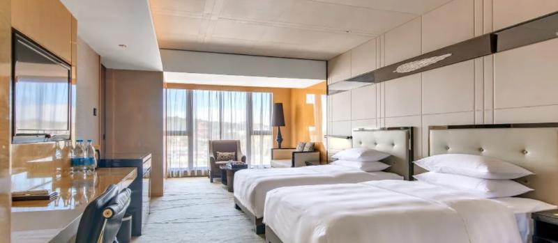 Hotel Shishi Lvdao International