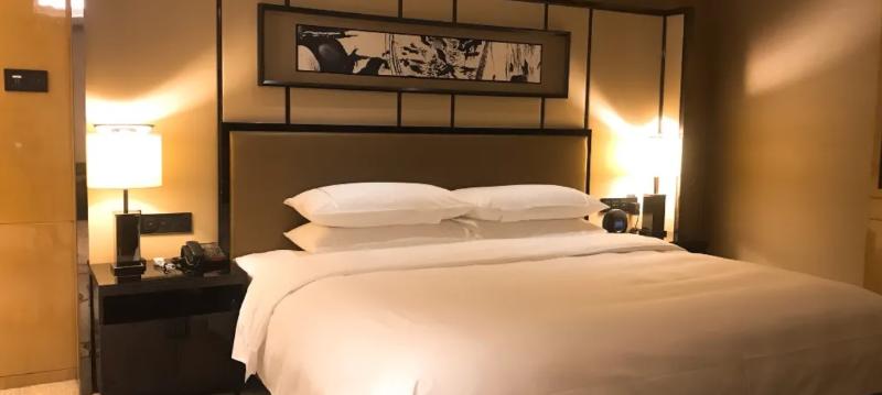 Hotel Shishi Lvdao International