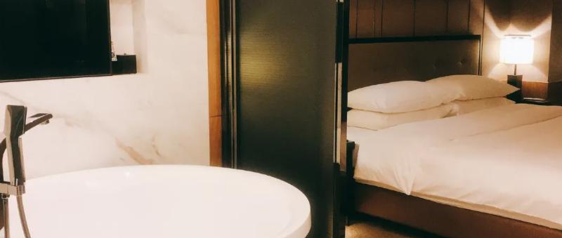 Hotel Shishi Lvdao International