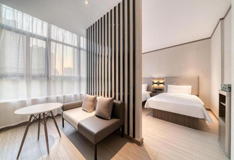 Hanting Hotel Hangzhou Jucai Road Metro Station