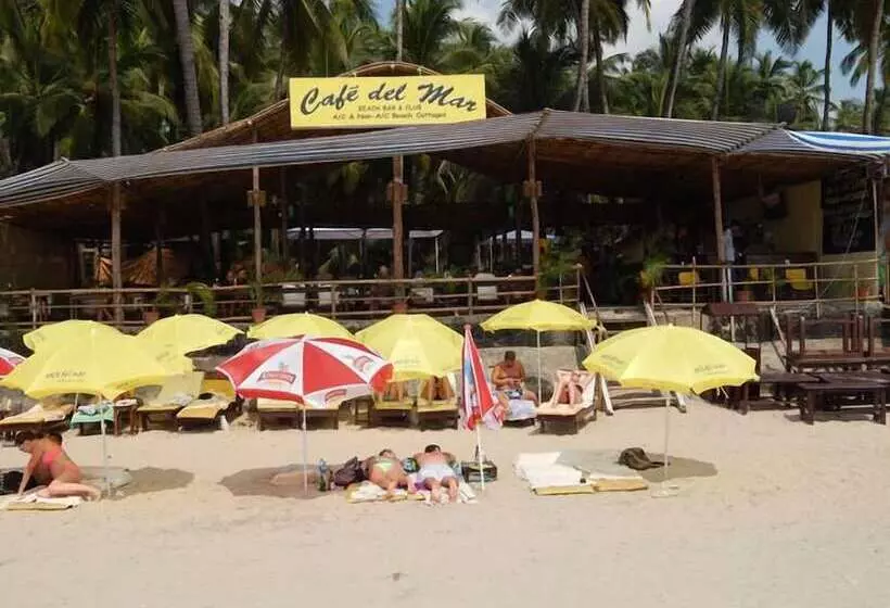 Cafe Del Mar