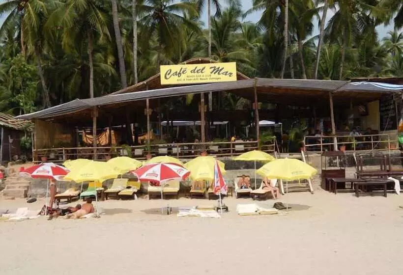 Cafe Del Mar