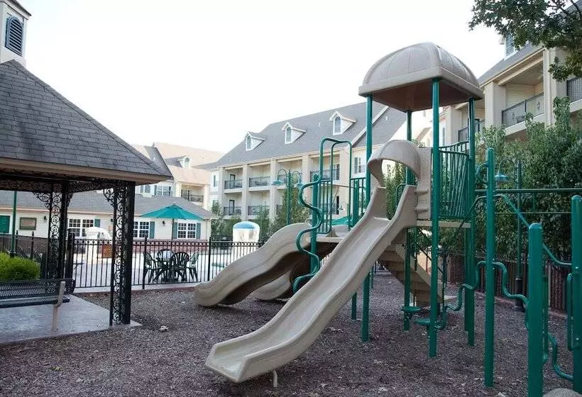 هتل French Quarter Resort