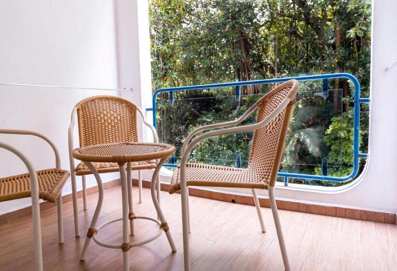 Отель Nacional Inn Guarujá