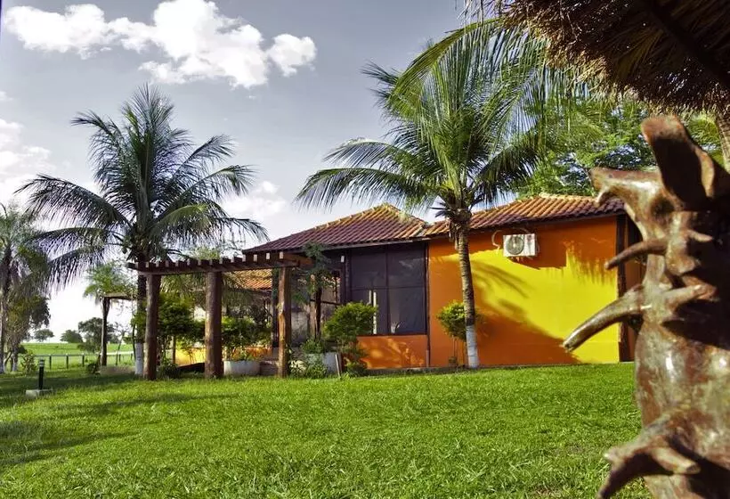 ホテル Pantanal Ranch Meia Lua