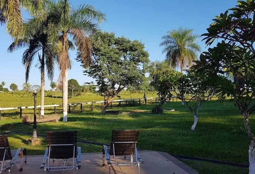 ホテル Pantanal Ranch Meia Lua
