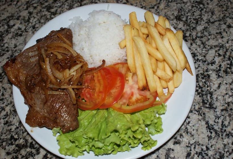 ホテル Paudimar Cataratas