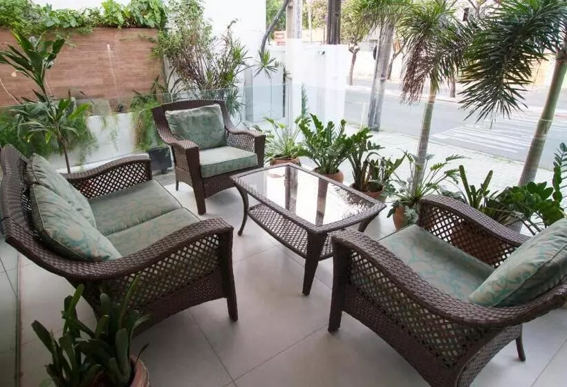 Hotelli San Phillip Flat