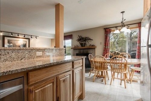 فندق Seasons Four