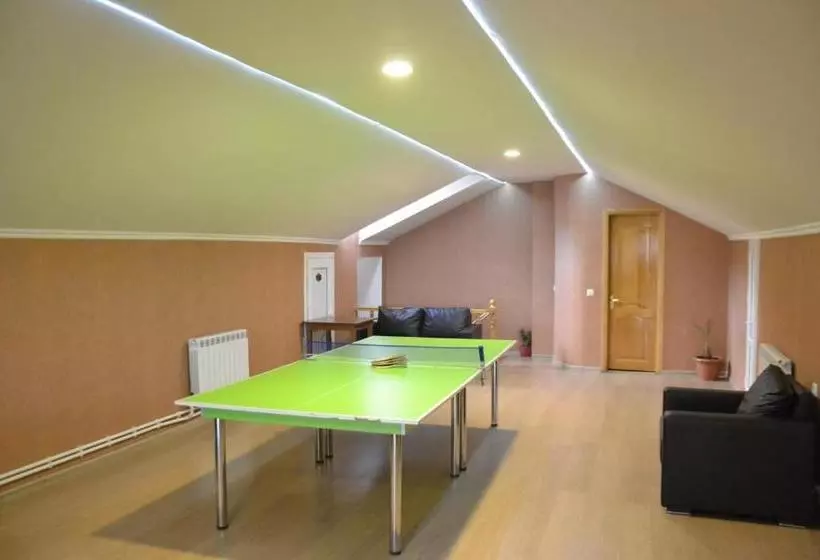 Nur Hotel & Resort
